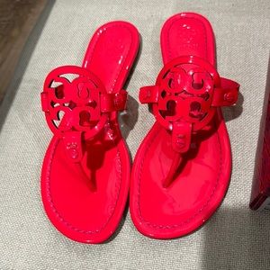 Brand new with box and storage bag patent  Fuchsia Tory Burch Miller sandals